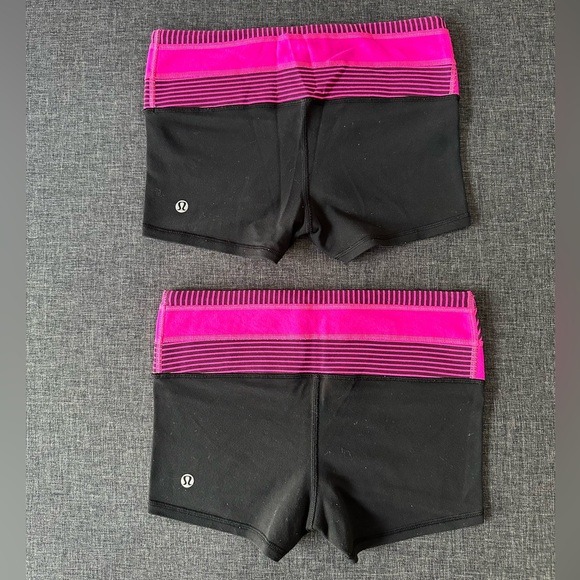 Lululemon shorts set of 2 EUC size 4 - Picture 2 of 2